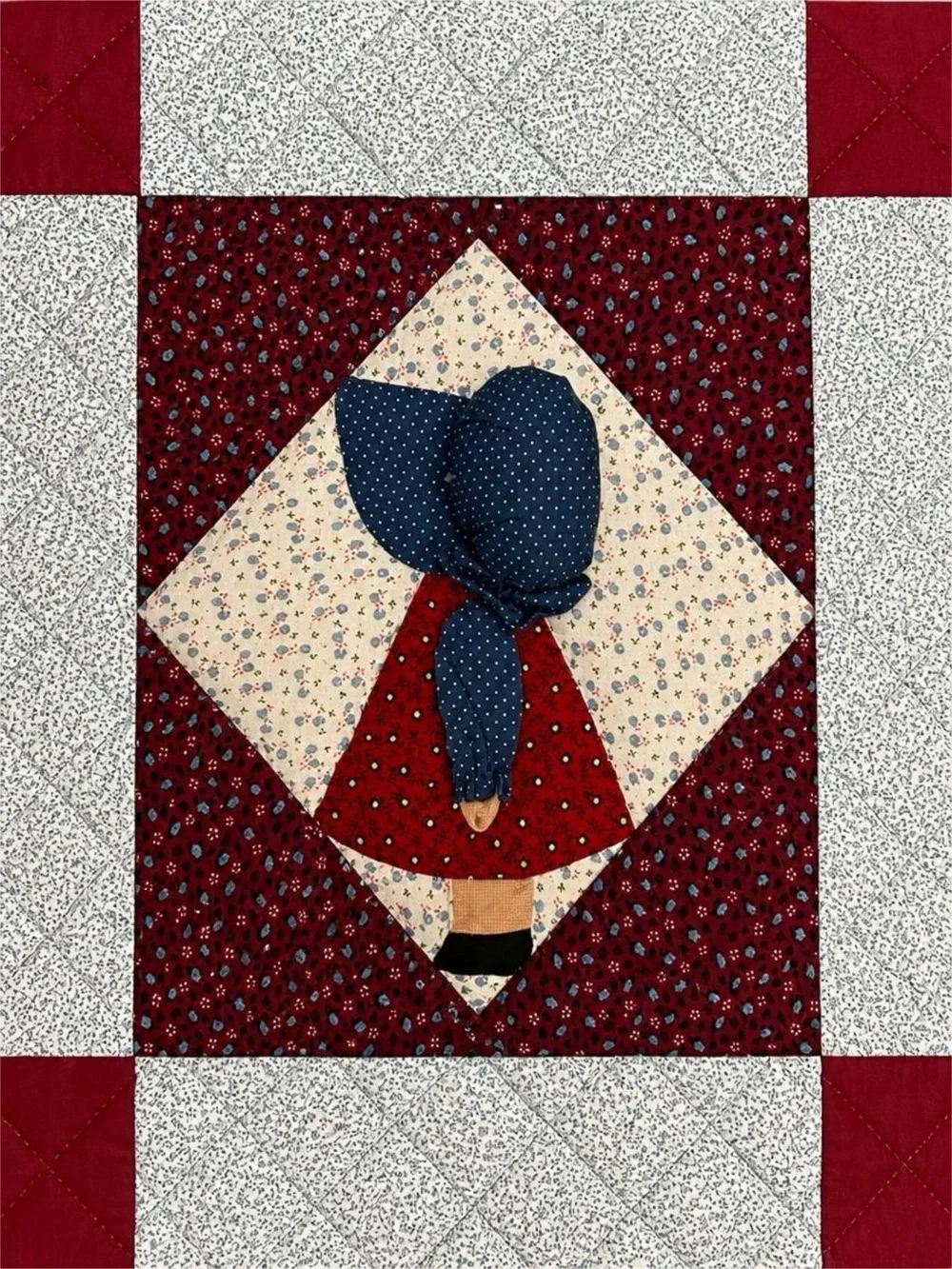 Vintage Handmade Sunbonnet Sue & Overall Sam Lap Quilt Throw Country Farmhouse